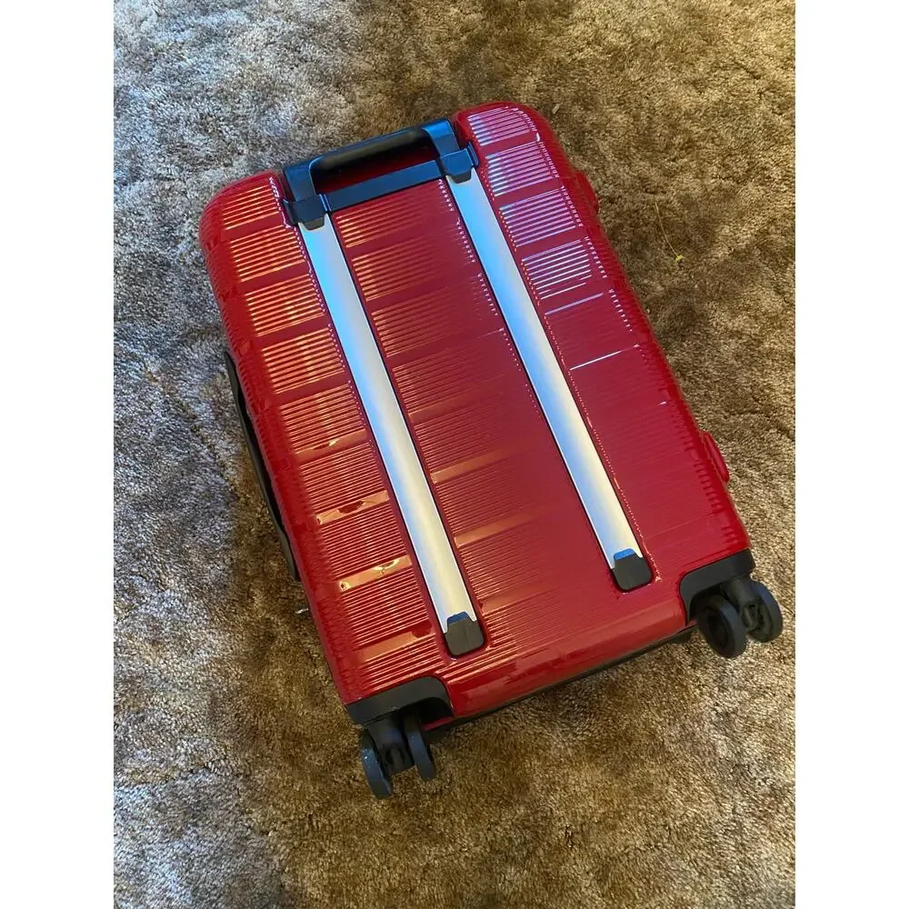 eBags Hard Shell Spinner Carry On Size Suit Case Luggage in Red Ribbed 22